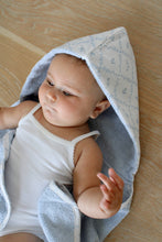 Load image into Gallery viewer, Hooded Bath Towel