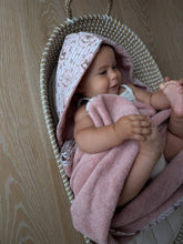 Load image into Gallery viewer, Hooded Bath Towel