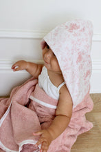 Load image into Gallery viewer, Hooded Bath Towel