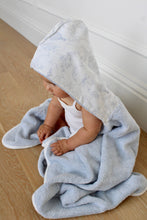Load image into Gallery viewer, Hooded Bath Towel
