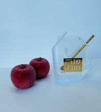 Load image into Gallery viewer, Waterdale Honey Dish Gift
