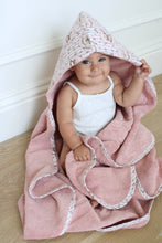 Load image into Gallery viewer, Hooded Bath Towel
