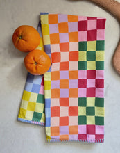 Load image into Gallery viewer, Oven Mitt/Pot Holder and Dishtowel
