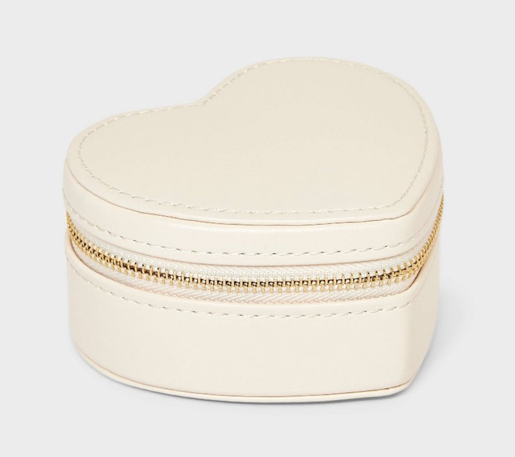 Cream Heart Jewelry Box