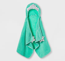 Load image into Gallery viewer, Hooded Bath Towel
